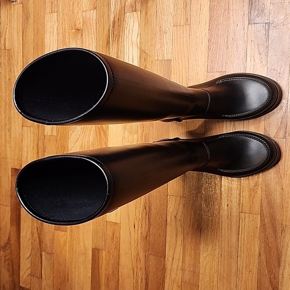 Salvatore Ferragamo Rubber Knee-High Rain Boots Black sz 5 Women's - Picture 6 of 10